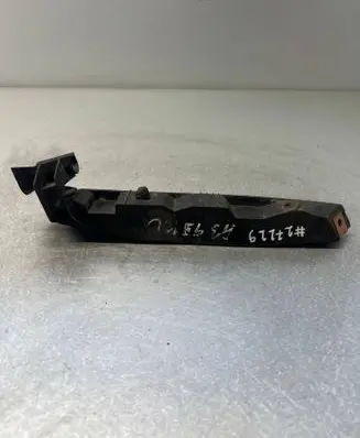 Audi A3 S3 8L Front bumper mounting bracket 8L0807184D