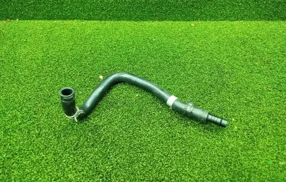 KIA Stonic Engine coolant pipe/hose 2673007180