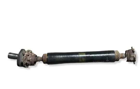 Mitsubishi Pajero Rear driveshaft/prop shaft MR498