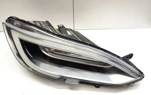 Tesla Model S Headlight/headlamp 105357300B 000316