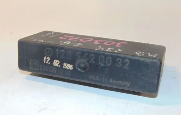 Mercedes-Benz S W126 Light relay A1265420032