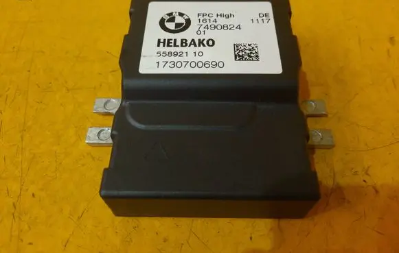 BMW 5 G30 G31 G38 Fuel injection pump control unit/module 7490824