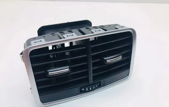 Audi A6 S6 C6 4F Rear air vent grill 4F0819203C