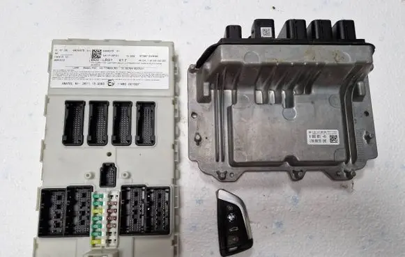 BMW X1 F48 F49 Engine ECU kit and lock set 8662851 61356808573 170199155