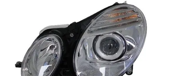 Mercedes-Benz E W211 Headlight/headlamp A2118202961