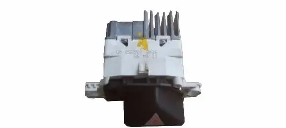 Ford Focus Light switch