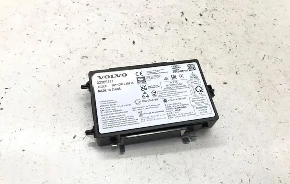 Volvo XC40 Wireless charging module 32389111