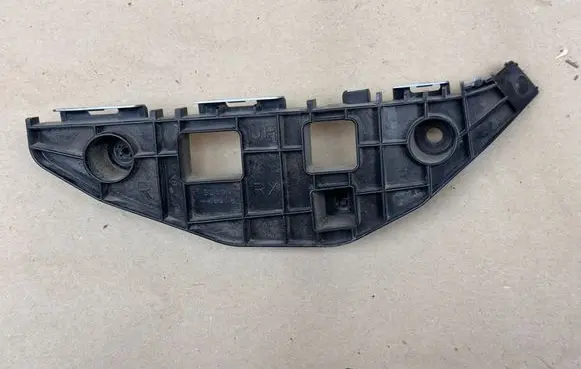 Lexus RX 450H Front bumper mounting bracket 5253548012