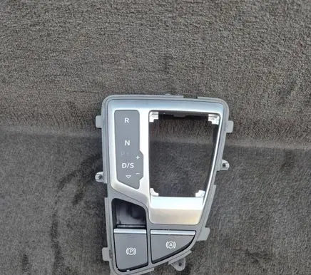 Audi Q7 4M Gear shifter surround trim plastic 4M1713111F 4M1927143B 4M1927225A