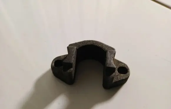 BMW X5 E53 Fuel Injector clamp holder
