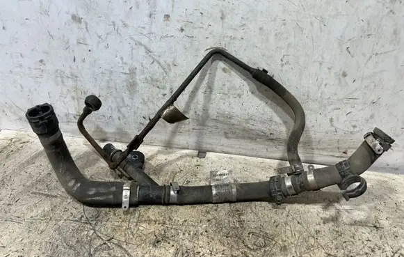 Iveco Daily 5th gen Engine coolant pipe/hose 