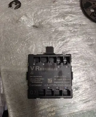 Mercedes-Benz V Class W447 Door control unit/module A4479006300 A1669014001