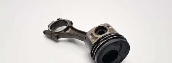 Ford Galaxy Piston with connecting rod