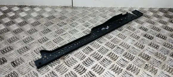 Audi A5 Fender end trim 8W6820581E