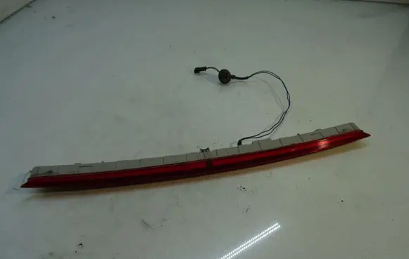 BMW 5 F10 F11 Third/center stoplight 7203224
