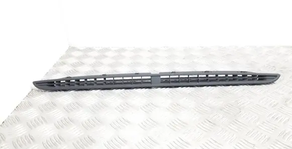 Volkswagen Jetta VI Dashboard air vent grill cover trim 5C6857473E