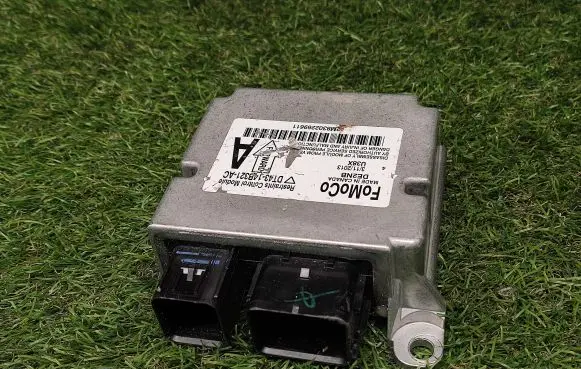 Ford Edge I Airbag control unit/module DT4314B321AC