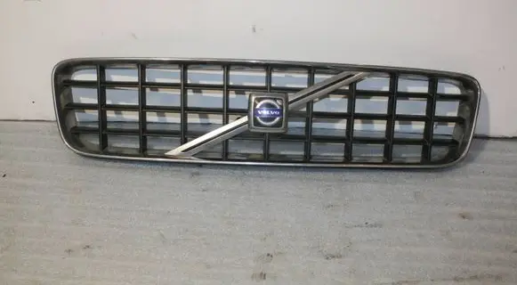Volvo XC90 Front grill 8620641