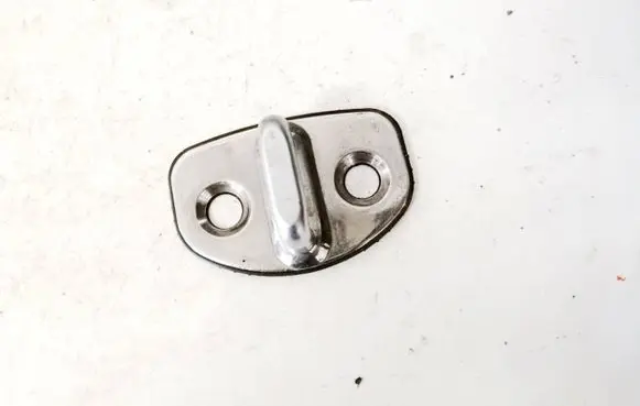 Skoda Fabia Mk2 (5J) Front door lock loop/hook striker 6y0837033c 1z0837033c