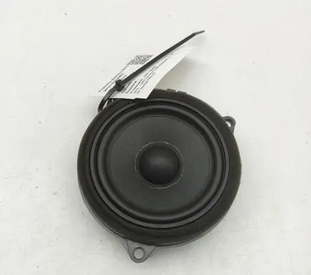 BMW X6 G06 Front door speaker 2622518