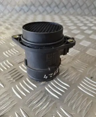 Hyundai i40 Mass air flow meter 9021050002