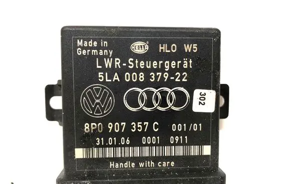 Audi A6 S6 C6 4F Light module LCM 8P0907357C