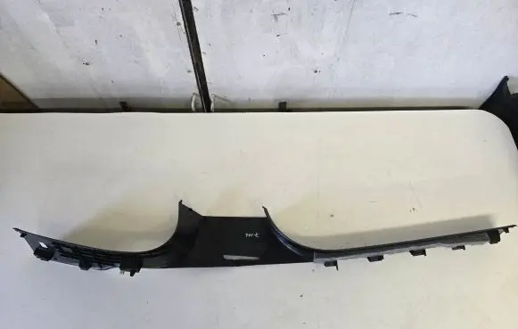Audi Q7 4M Front sill trim cover 4M0853370C
