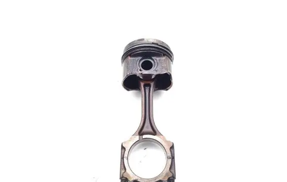 Mazda 3 II Piston with connecting rod