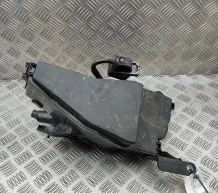Lexus RX V Fuse module 8266648640 8266348200