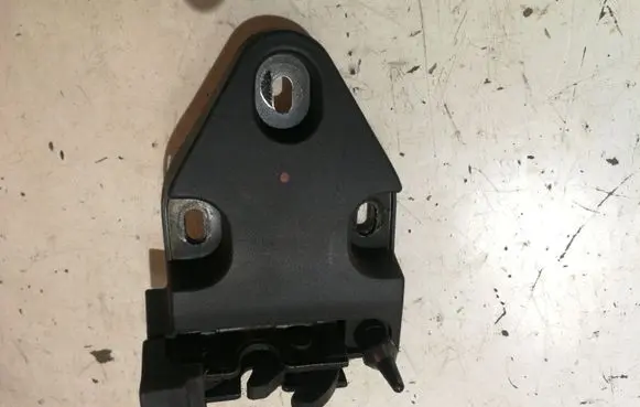 Opel Vivaro Rear door lock
