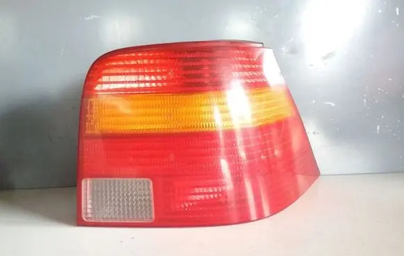 Volkswagen Golf IV Rear/tail lights 1J6945096R