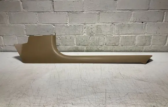 Chevrolet Corvette C5 Foot area side trim 10247092