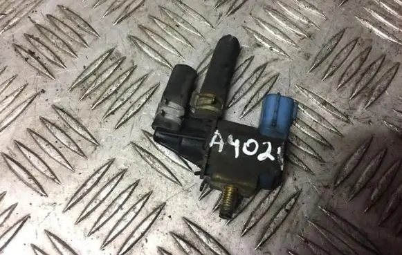 Nissan Primera Turbo solenoid valve fdbd100