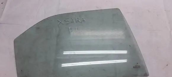 Citroen Xsara Front door window glass four-door