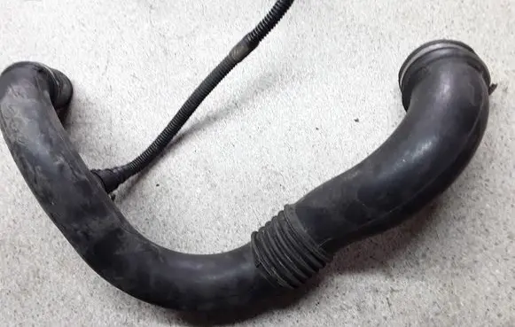 Renault Espace III Intercooler hose/pipe 8200008515