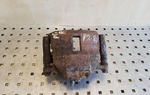 Nissan Almera N16 Front brake caliper