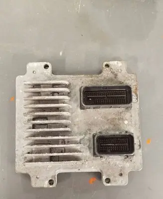 Opel Corsa D Engine control unit/module 55577847