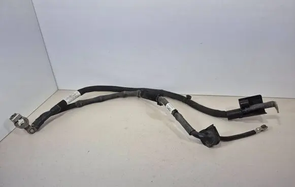 Volkswagen Transporter - Caravelle T5 Positive cable (battery) 7E0971794 7E0971158A