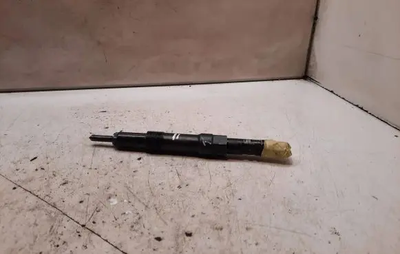 Ford Mondeo Mk III Fuel injector 3S7Q9K546AB EJDR00402Z 0908LV27F42