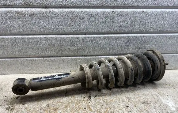 KIA Sorento Front shock absorber/damper