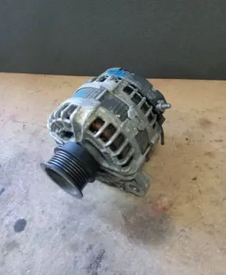 Volvo V60 Generator/alternator 30659580 0125812009