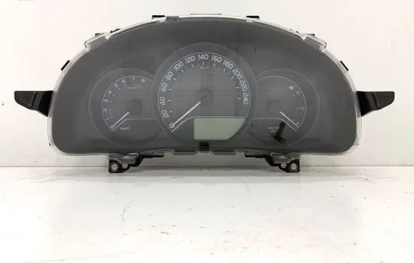 Toyota Auris E180 Speedometer (instrument cluster)