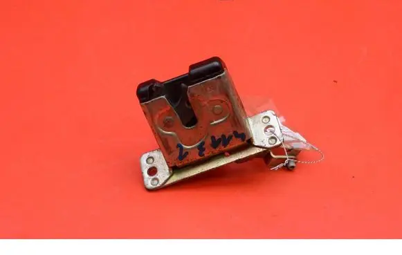 Opel Astra G Tailgate/trunk/boot lock/catch/latch 09130569