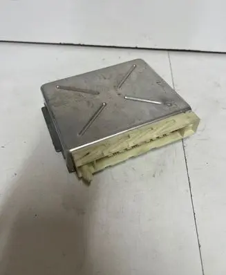 Volvo S80 Engine control unit/module P09472349 T99093420