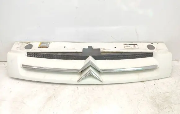 Citroen Berlingo Front bumper upper radiator grill 9644758177 EWPA