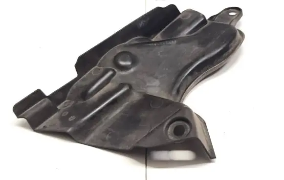Tesla Model 3 Wiper trim 108169400A 120977