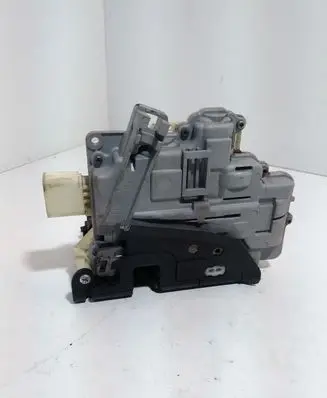 Audi Q7 4L Front door lock 3C1837016A