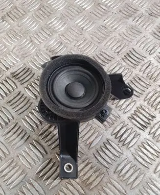 Volvo XC40 Front door speaker 31456872