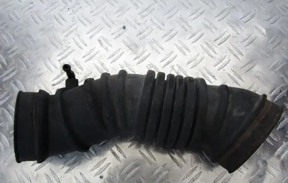 Mitsubishi Space Wagon Air intake hose/pipe mr373274