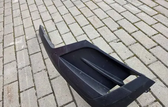 Renault Trafic III (X82) Front bumper corner part panel trim 263310842R